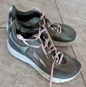 Altra Timp 4 - Excellent Condition